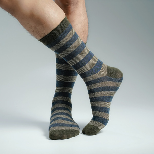 Olive Color Premium Casual Long Socks [mb129-men-L-01]